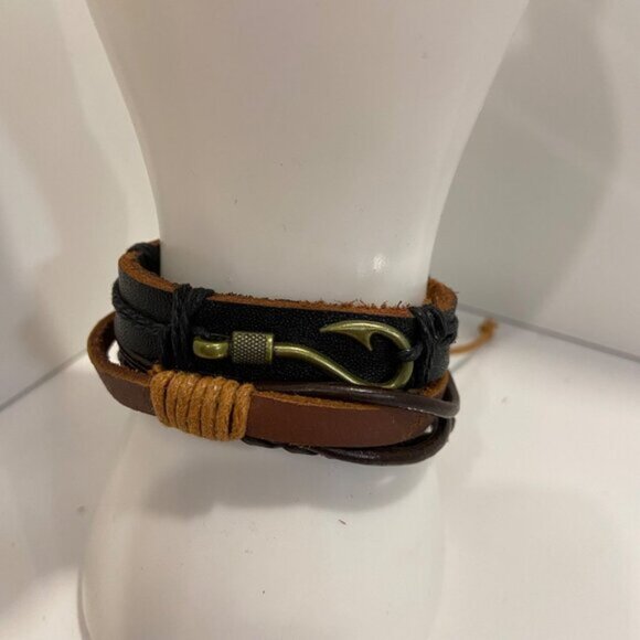 Set Of 2 genuine Leather Cord Bracelets With funky Fishing Hook Design - Picture 2 of 11